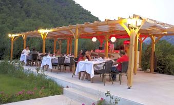 Yonca Hotel