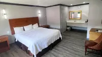 Anchorage Inn Lakeport