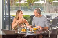 Racv Noosa Resort - breakfast