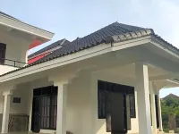 RedDoorz near Politeknik Negeri Lampung Hotel dekat Bandar Lampung Radin Inten II (TKG)