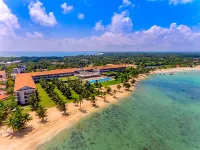 Amaya Beach Passikudah Hôtels à proximité de : Ave Maria Ministries
