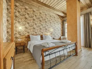 Ampelo Resort