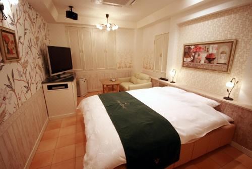 ホテルアンジュエトワール 大人専用 堺 を宿泊予約 22年安い料金プラン 口コミ 部屋写真 Trip Com