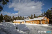 Arctic Shaman Adventures -Jurtta Hotel di 