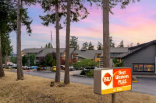 ベストウェスタン プラス オーク ハーバー ホテル & カンファレンス センター