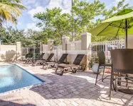 Hampton Inn by Hilton Weston Ft. Lauderdale - Pools