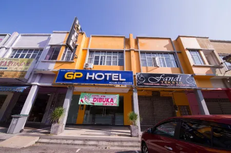 Golden Pearl Hotel Near Universiti Tun Hussein Onn Malaysia UTHM