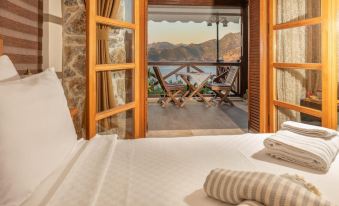 Superb Room with Mesmerizing View in Selimiye