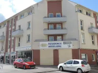 Résidence Hôtelière Poincaré Hotels near Stadium Maubon