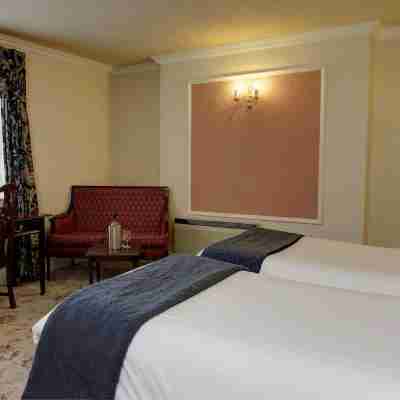 Royal Victoria Hotel Rooms