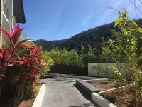 Absolute Waterfront Magnetic Island Hotels in Horseshoe Bay