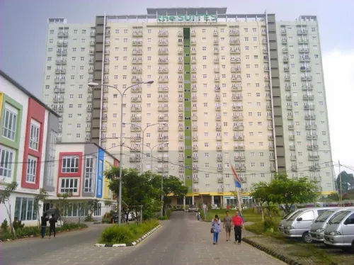 Apartement the Suites Metro by HS Property