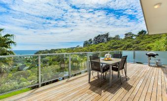 Villa Topaz at Palm Beach by Waiheke Unlimited