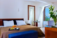 Apollonia Beach Resort & Spa Hôtels à : Tilisos