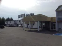 Mon Joli Motel Hotels in Luceville