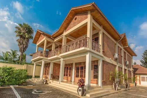 寧靜庇所港灣飯店