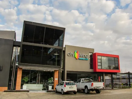 City Living Boutique Hotel Отели рядом с достопримечательностью «Free State National Botanical Garden»