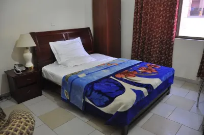 Oscarpak Royal Hotel Hotels near Tower Of Hope International