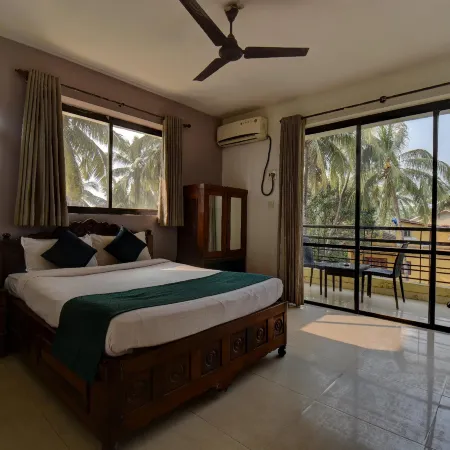 Peninsula Beach Resort, Calangute