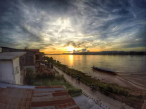 จันทรา วาริน ริเวอร์ฟรอนต์ โรงแรมในอำเภอ เชียงคาน