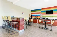 Super 8 by Wyndham San Antonio/Alamodome Area - Bữa sáng