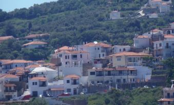 Studios Milos Skopelos