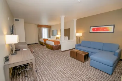 Comfort Suites Near Sam Houston Race Park