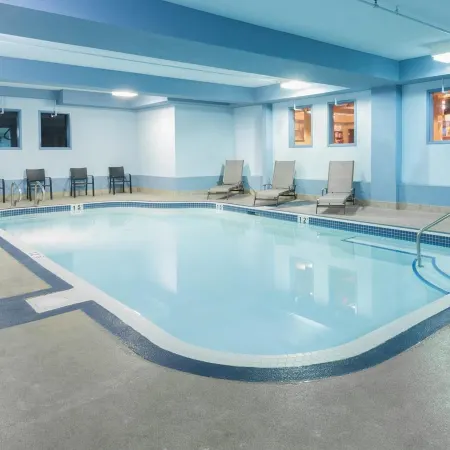 Super 8 by Wyndham Fort Saskatchewan