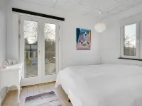 "Käthe" - 5m from the Sea