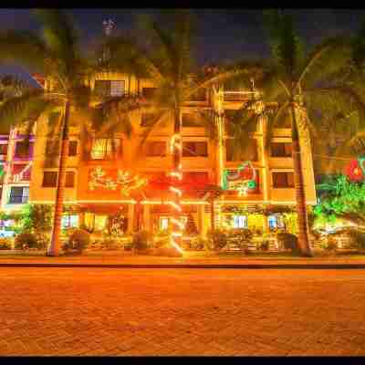 Sea Cliff Hotel Hotel Exterior