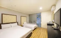 Changwon Jungangdong Hotel Central Hotels in Changwon-si