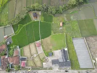 Jajapin Wangsaloka Glamping Hotel di Indihiang