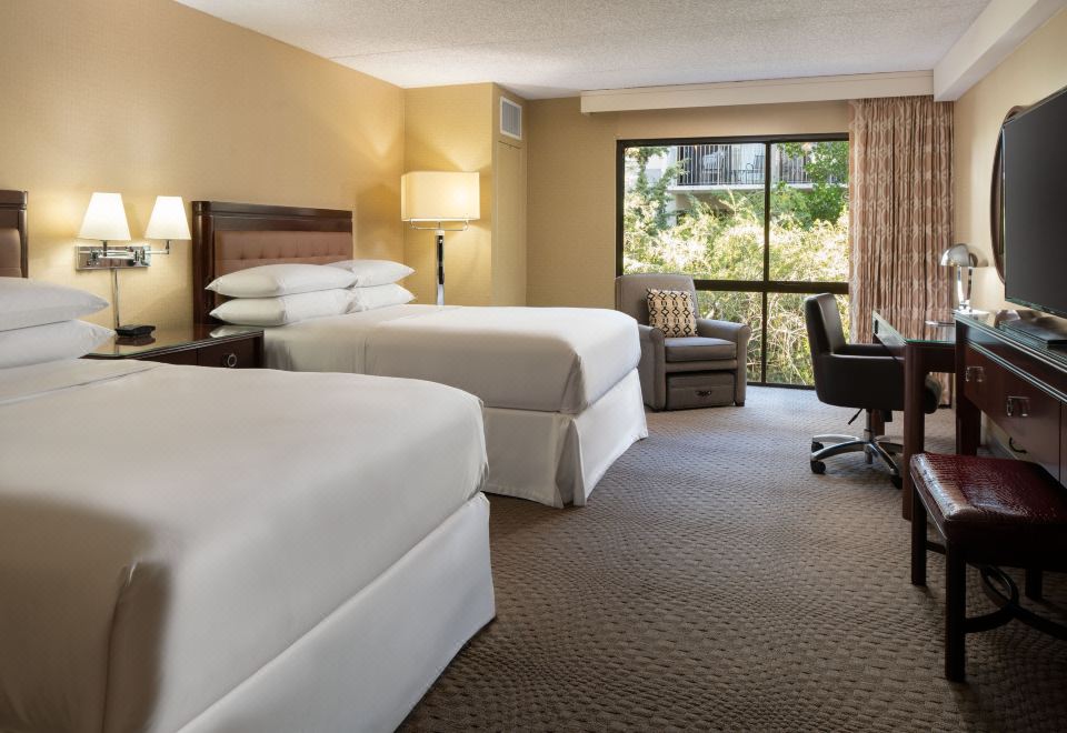 2. 쉐라톤 팰로앨토..