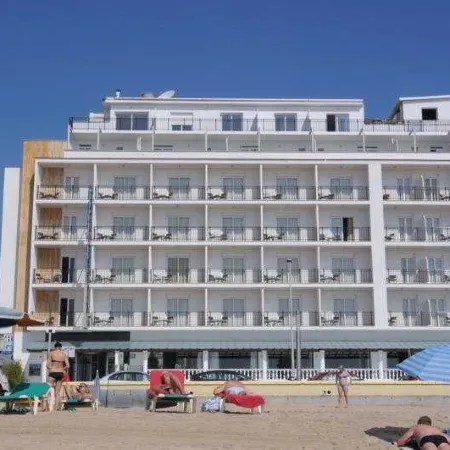 Horitzó Hotel Отели в г. Бланес