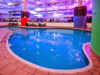 Atrium Hotel Mandurah - Pools