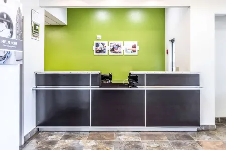 Studio 6 Lafayette, la - Broussard