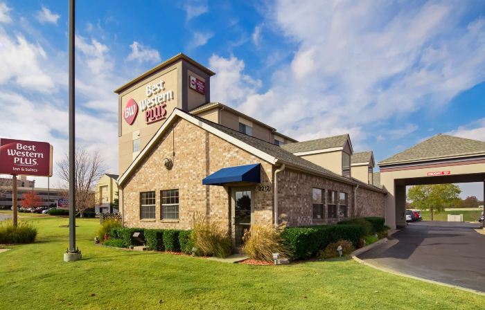 Best Western Plus Tulsa Inn  Suites
