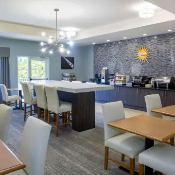 La Quinta Inn & Suites by Wyndham Sebring