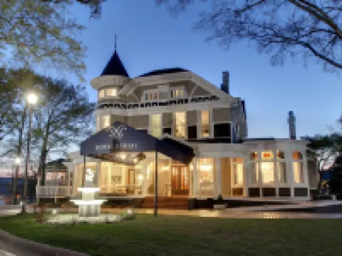 Hotel Finial, BW Premier Collection Hotels in Anniston