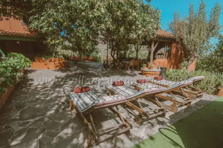 Cloty Holiday Rental by VillaGranCanaria