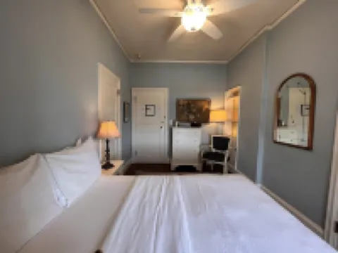 バークレー シティ クラブ バークレーのホテル