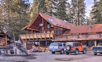 Mountain Tops Ponderosa Getaway Near Dome Rock!