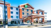 Holiday Inn Express & Suites Elkton - University Area