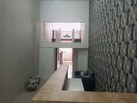 Lamban Queen Hotel a Agom