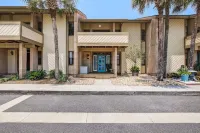 8 Sea Castles 3 Bedroom Condo by Redawning