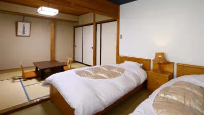 Tokiwaya