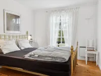 "Brunhilde" - 850m from the Sea