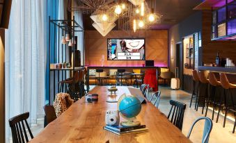 Moxy Southampton