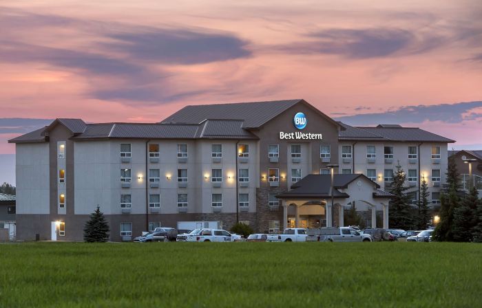 Best Western Rocky Mountain House Inn  Suites