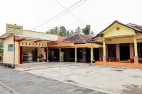 Penginapan Roro Mendut Syariah Hotel dekat Morevapor muntilan